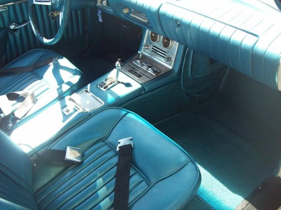  Studebaker Avanti 1962 года  (фото 15 из 32)